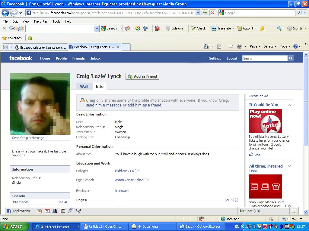Fugitive Taunts Police with Facebook Status Updates