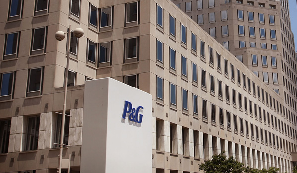 Corporate PR: Procter and Gamble's Online Marriage - A Pitiful Engagement