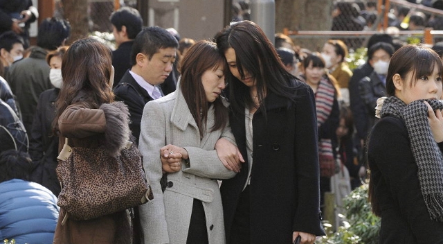 Tokyo Moms Value the Human Touch, Chinese Treasure Success