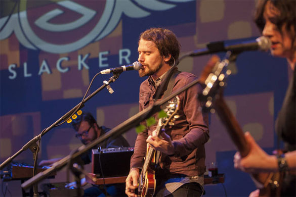 With a Name Like Slacker, a Web and Mobile Music Service Can Only Be a Success