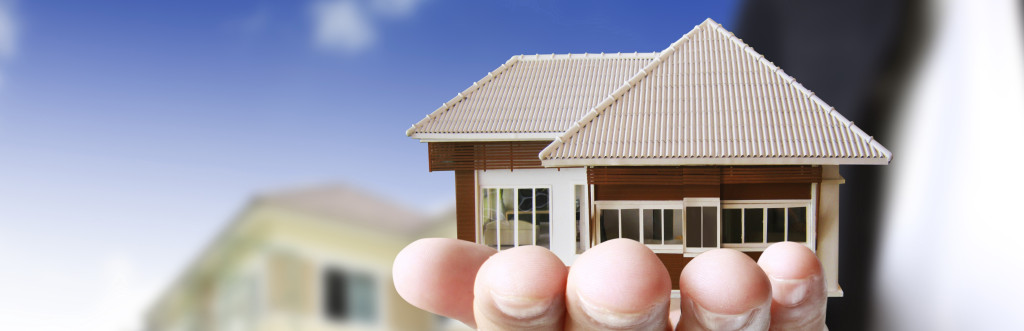 Communication in the Real Estate Industry
