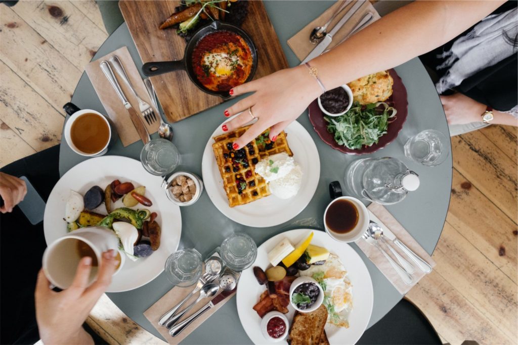How to Find the Right Public Relations Team for your Restaurant