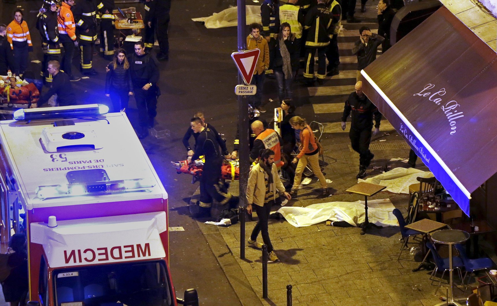 Public Relations in International Crisis: Paris Attacks
