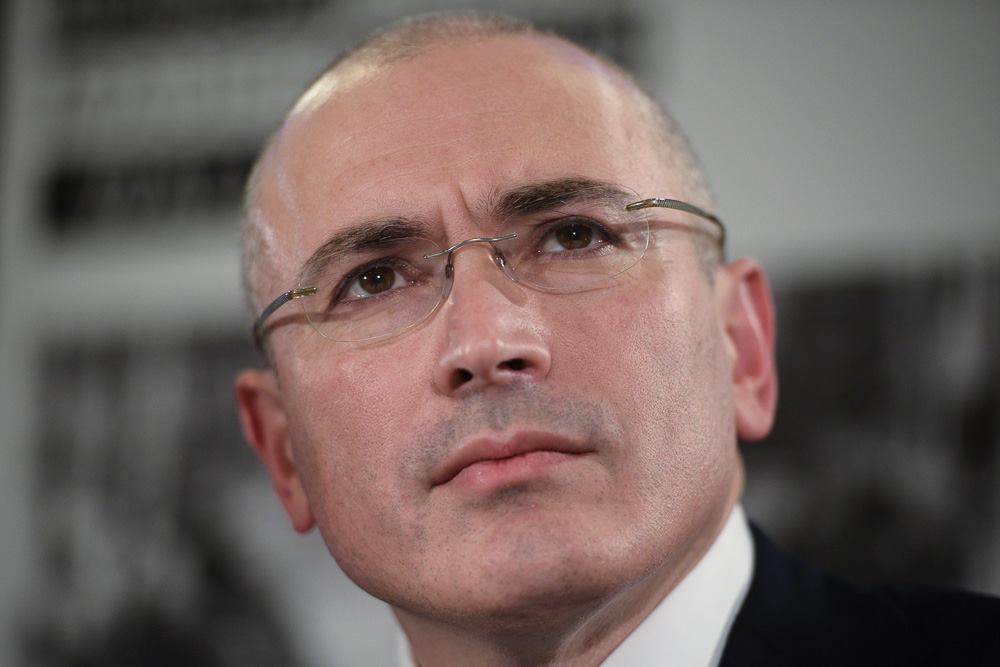 Petition Demands Investigation Into Political Bribery in Russia