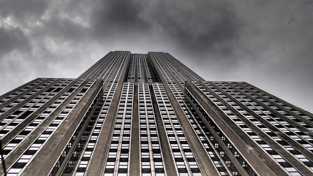 Why Large Corporations Are Centralizing PR Efforts