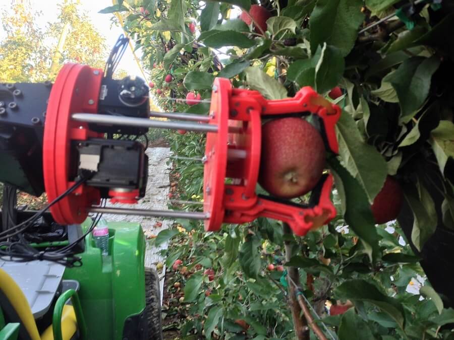 Orchard Owners Turning to Robot Labor?