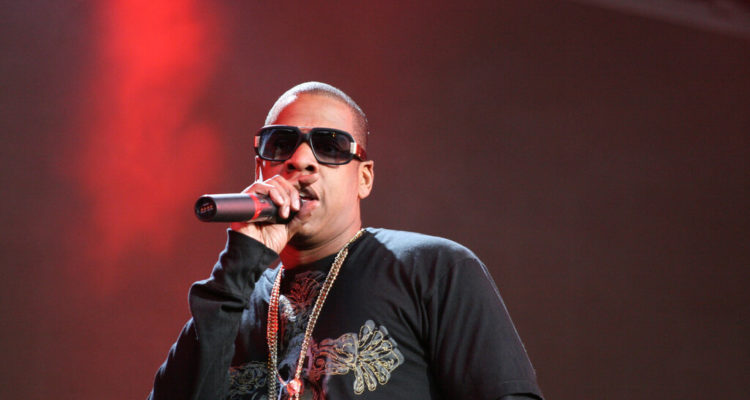 Rapper Jay-Z makes public tribute to embattled QB Kaepernick