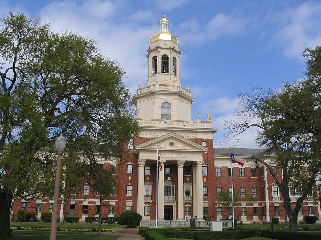 Former Baylor President says some women are “willing victims”
