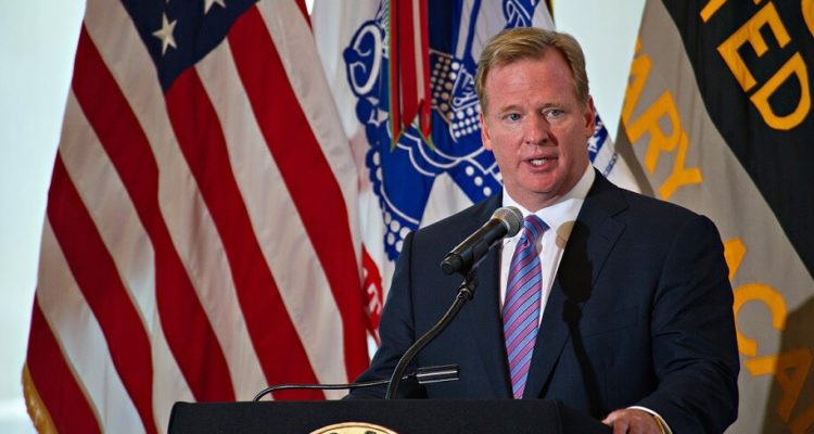 Goodell Defends Kneelers