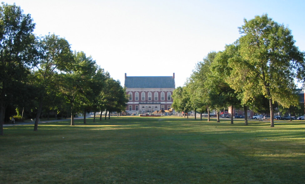 Administered by University of Maine System Office of Strategic Procurement Request for Proposal (RFP) Industry Specific Marketing and Consultation Services for Events and Hospitality Services RFP #2024-081