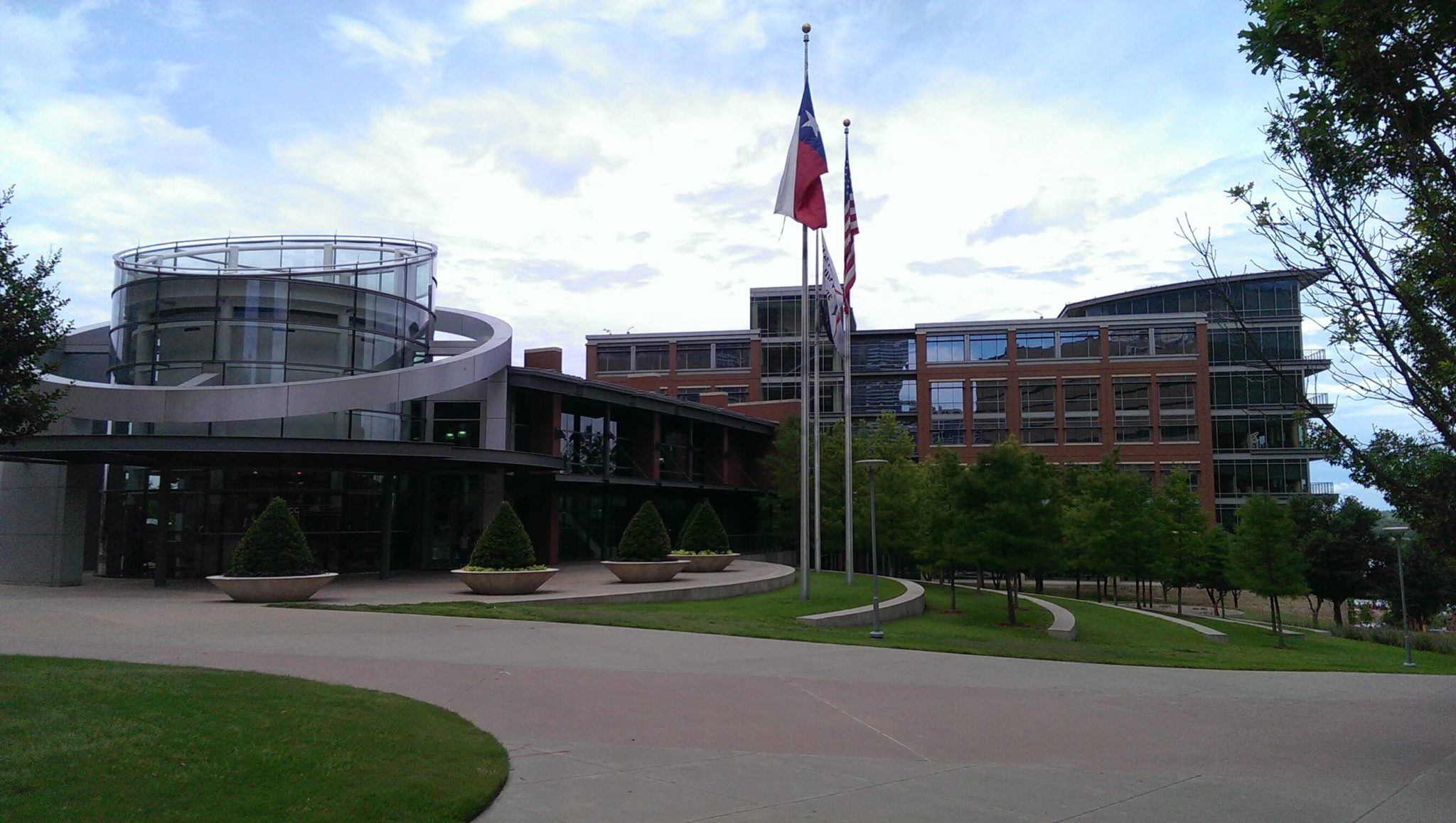TARRANT COUNTY COLLEGE DISTRICT ADVERTISING RFP REQUEST FOR PROPOSAL