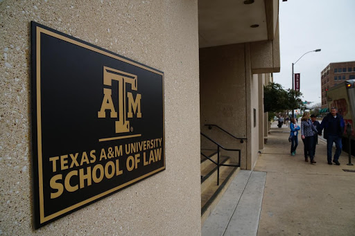 TAMU SCHOOL OF LAW MARKETING & COMMUNICATION