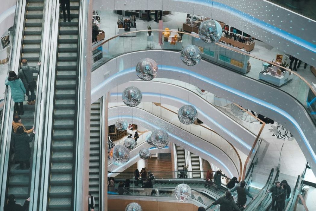 Retail PR Strategies to Encourage Repeat Shoppers to Your Store